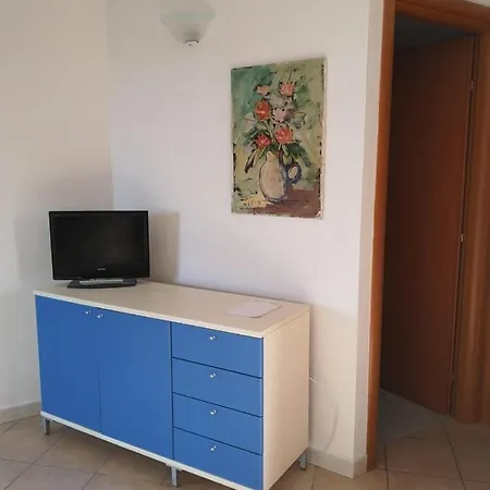 Bilocale Vista Mare - C6 Апартаменты *